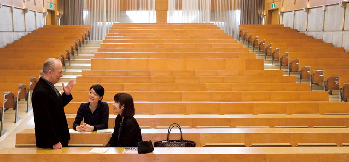 Faculty of International Studies