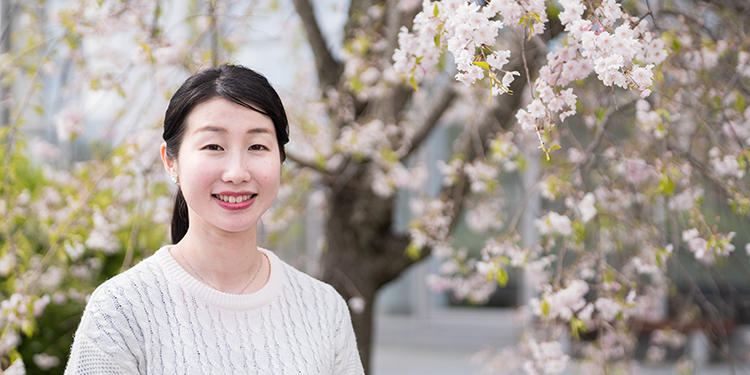 国際学部 国際学科 4年 茶山 菜々子さん