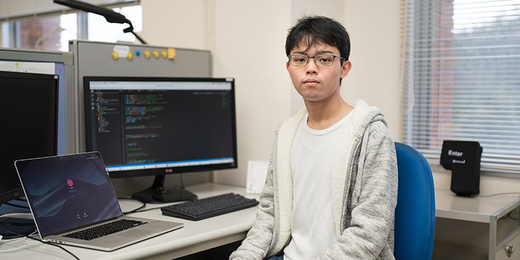 情報科学部 情報工学科 4年 玉田 卓帆さん