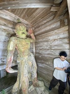 福王寺仁王像撮影の様子
