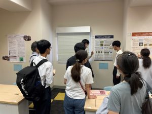 テーマ11.14発表の様子