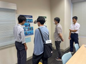 テーマ14発表の様子