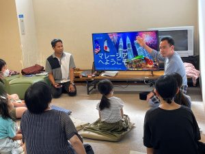 マレーシアについて紹介している留学生