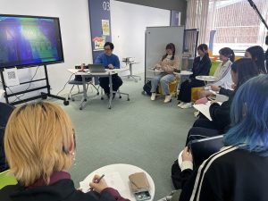 ディスカッションの様子（おりづる再生プロジェクト）