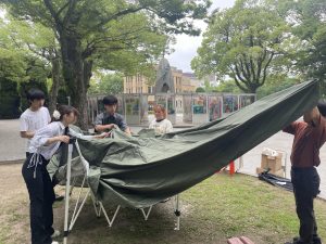 テント設営（市大生チャレンジ事業）
