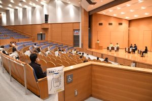 会場全体の様子