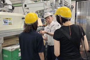 三協プラスチック工業株式会社見学の様子