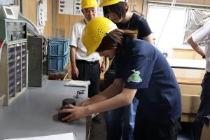 三協プラスチック工業株式会社見学の様子