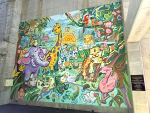 壁画完成お披露目会の様子